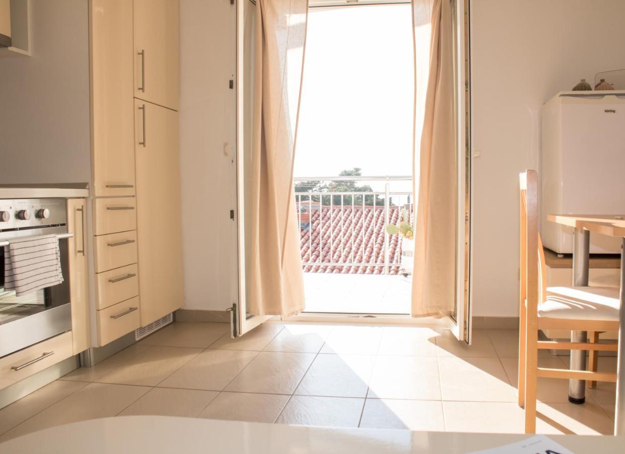 Penthouse Altus Appartement Baška Voda Buitenkant foto