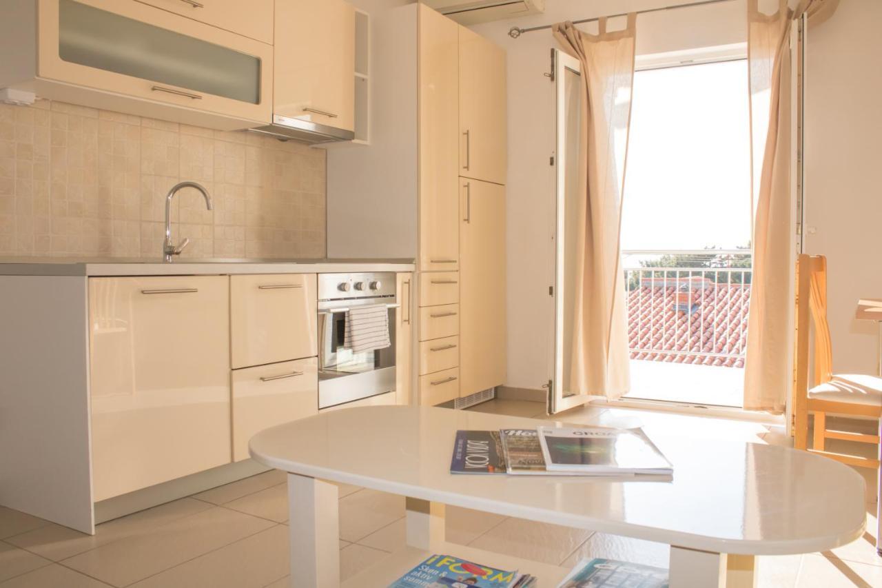 Penthouse Altus Appartement Baška Voda Buitenkant foto